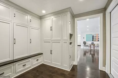 79 Blackburn Pl, Summit, NJ 07901 photo 15