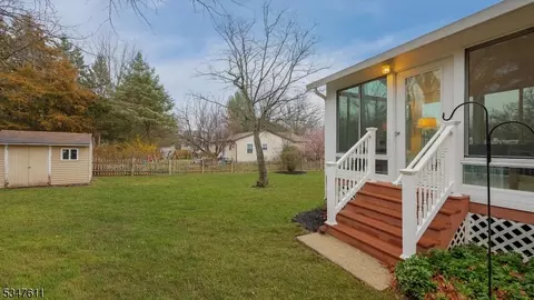 2 S Hampton Ct, Flemington, NJ 08822 photo 24