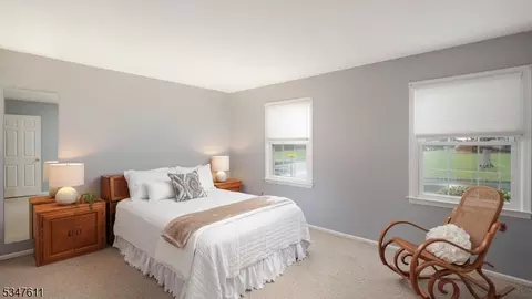 2 S Hampton Ct, Flemington, NJ 08822 photo 17