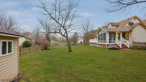 2 S Hampton Ct, Flemington, NJ 08822 photo 26