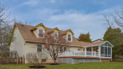 2 S Hampton Ct, Flemington, NJ 08822 photo 27