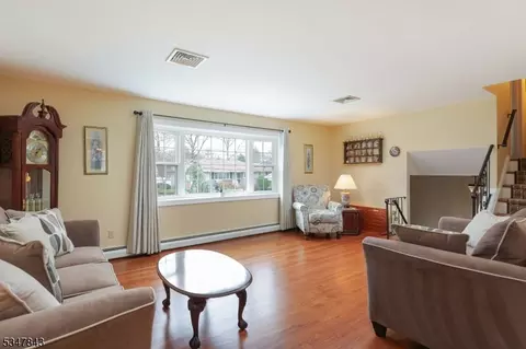 14 David Dr, Edison, NJ 08820 photo 11