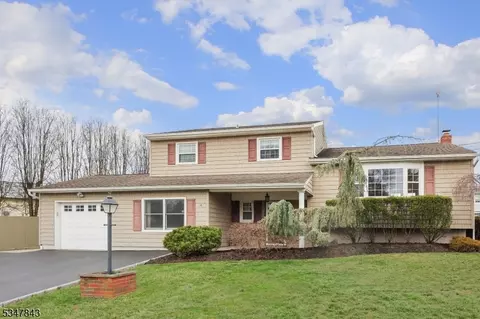 14 David Dr, Edison, NJ 08820 photo 3