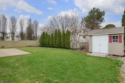 14 David Dr, Edison, NJ 08820 photo 21