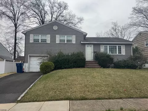 22 Exeter Rd, Clark, NJ 07066