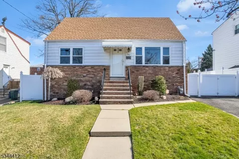 385 Wilson Ave, Lyndhurst, NJ 07071