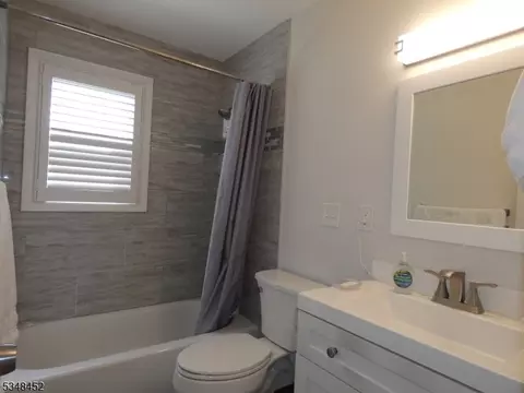 6 Darwin Rd, Old Bridge, NJ 08857 photo 18