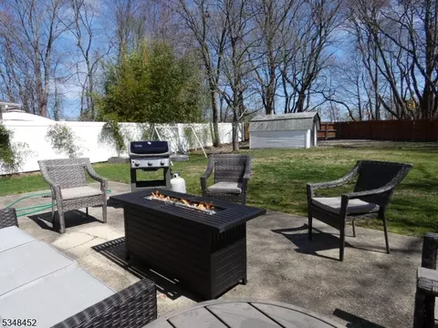 6 Darwin Rd, Old Bridge, NJ 08857 photo 22