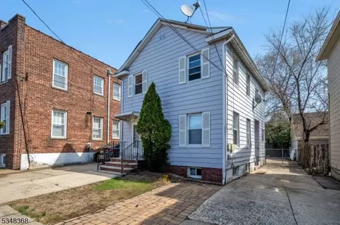 10 Humbert St, Nutley, NJ 07110