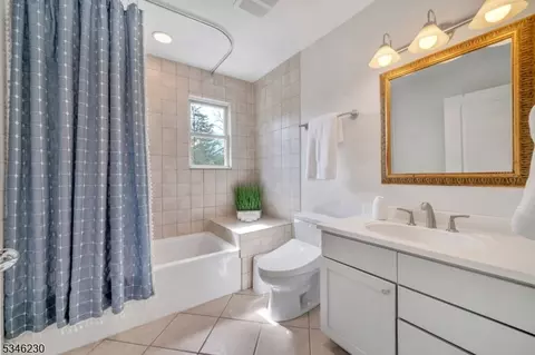 54 Balsam Rd, Wayne, NJ 07470 photo 19