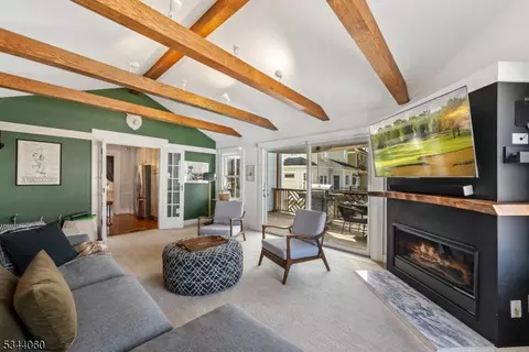 Living - 47 Mountain Ave, Summit, NJ 07901 photo 4 of 4