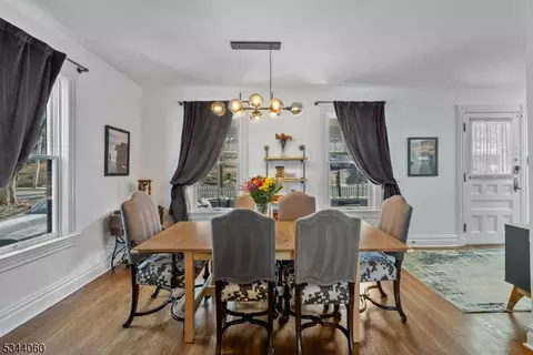 Dining - 47 Mountain Ave, Summit, NJ 07901 photo 1 of 3