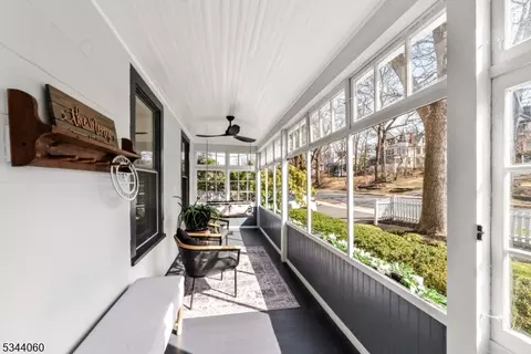 Exterior - 47 Mountain Ave, Summit, NJ 07901 photo 3 of 9