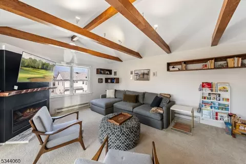 Living - 47 Mountain Ave, Summit, NJ 07901 photo 2 of 4