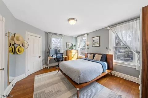 Bedroom - 47 Mountain Ave, Summit, NJ 07901 photo 6 of 13