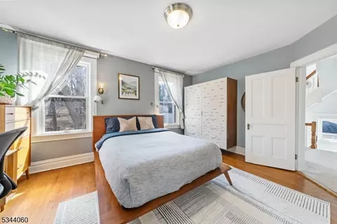 Bedroom - 47 Mountain Ave, Summit, NJ 07901 photo 7 of 13