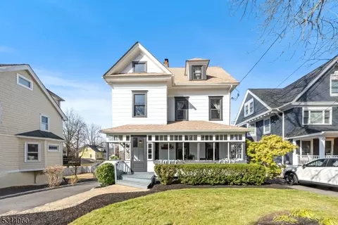 47 Mountain Ave, Summit, NJ 07901