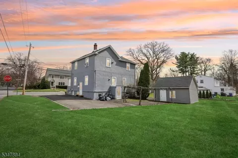 131 Livingston Ave, New Providence, NJ 07974
