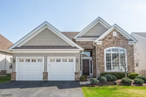 39 Gordon Way, Flanders, NJ 07836