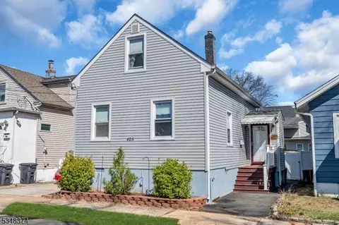 425 Lehigh Pl, Hillside, NJ 07205