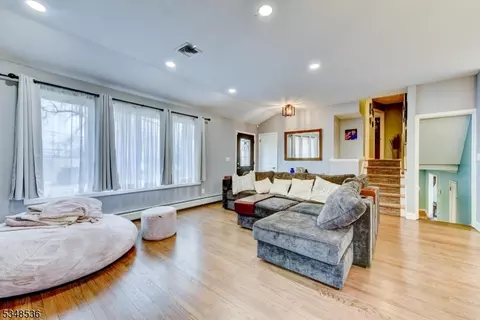 47 Seneca Trl, Wayne, NJ 07470 photo 15