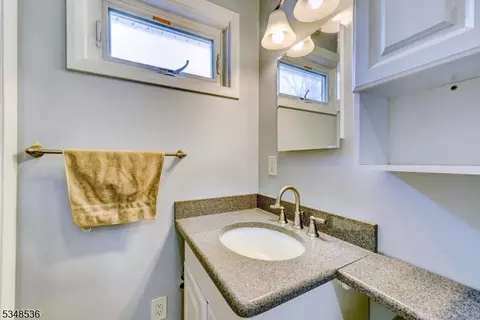 47 Seneca Trl, Wayne, NJ 07470 photo 28