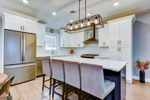 47 Seneca Trl, Wayne, NJ 07470 photo 17