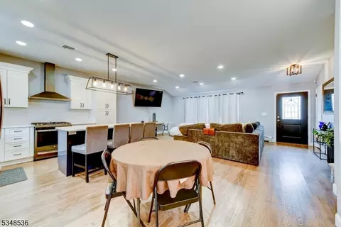 47 Seneca Trl, Wayne, NJ 07470 photo 14