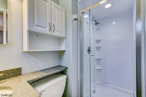 47 Seneca Trl, Wayne, NJ 07470 photo 29
