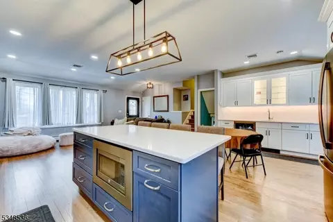 47 Seneca Trl, Wayne, NJ 07470 photo 22