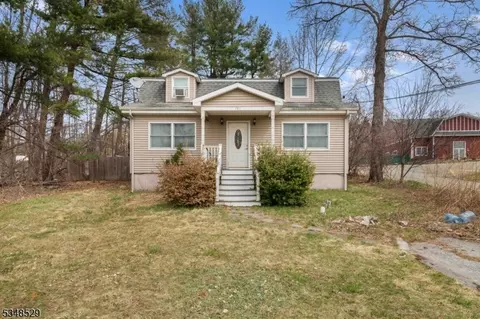 780 Warwick Tpke, West Milford Twp, NJ 07421
