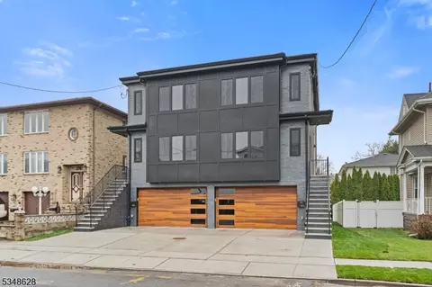 212 E Harriet Ave #B, Palisades Park, NJ 07650