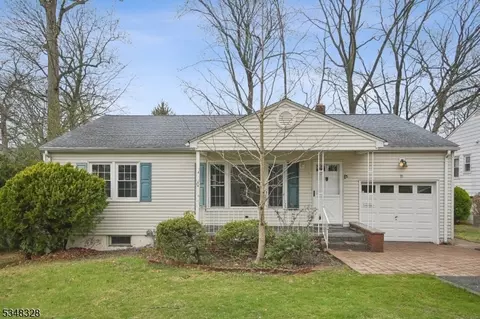 35 Ridgedale Ave, Summit, NJ 07901