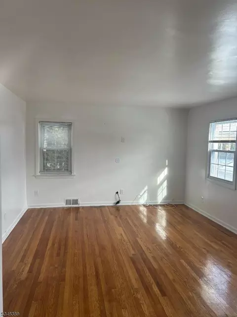 358 Mountain Ave, Springfield, NJ 07081 photo 6