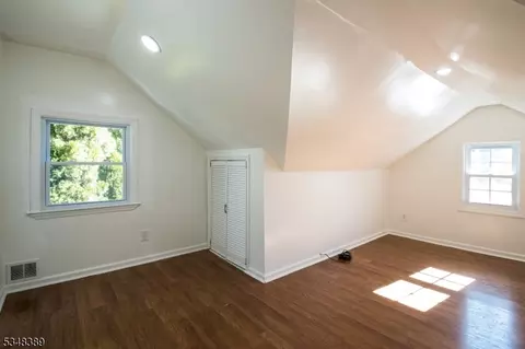 358 Mountain Ave, Springfield, NJ 07081 photo 21