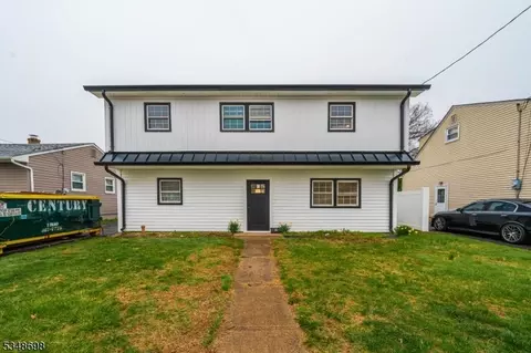 66 4th Ave, Woodbridge Twp, NJ 07064