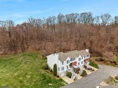 48 Cambridge, Oxford, NJ 07863