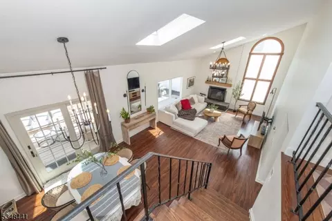 25 Oneida Ave, Rockaway, NJ 07866