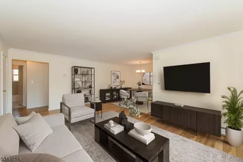 320 South St #I, Morristown, NJ 07960