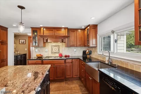26 Deerpath Rd, Flemington, NJ 08822 photo 23