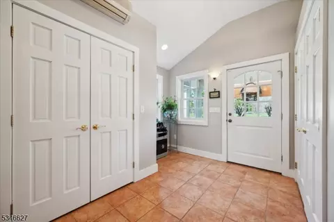 26 Deerpath Rd, Flemington, NJ 08822 photo 27