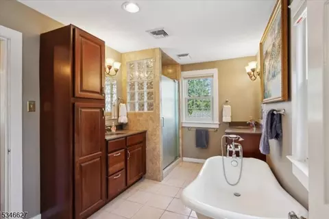26 Deerpath Rd, Flemington, NJ 08822 photo 36