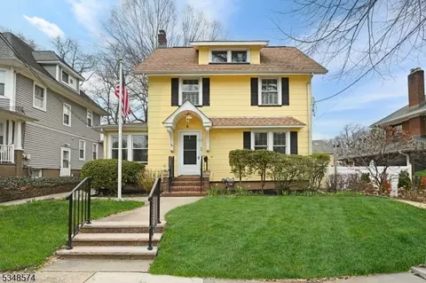 20 Myrtle St, Rutherford, NJ 07070