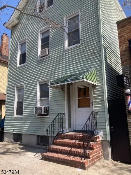 103 Wilson Ave, Newark, NJ 07105