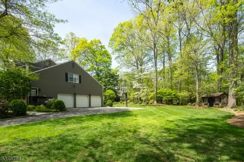 1 Trinity Pl, Warren, NJ 07059 photo 5