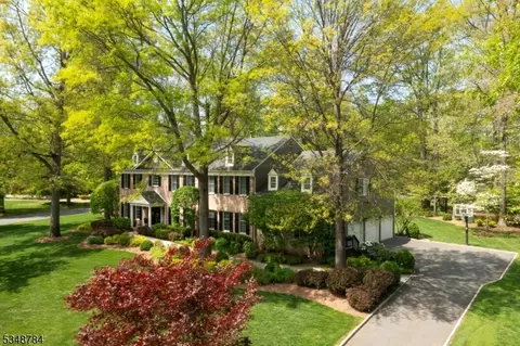 1 Trinity Pl, Warren, NJ 07059 photo 2