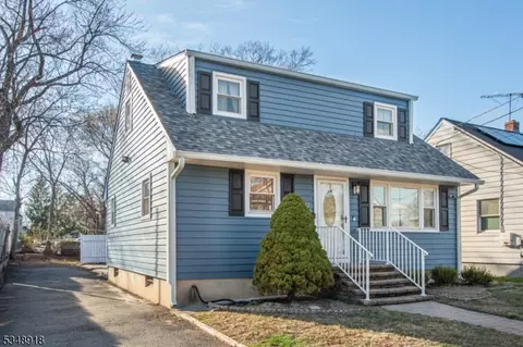 10 Haynes St, Somerville, NJ 08876