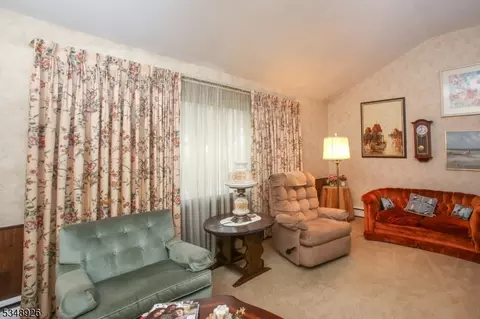 129 Oak St, Dover, NJ 07801 photo 3