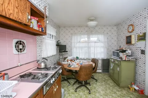 129 Oak St, Dover, NJ 07801 photo 6
