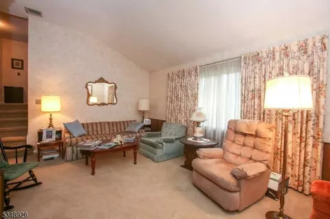 129 Oak St, Dover, NJ 07801 photo 2